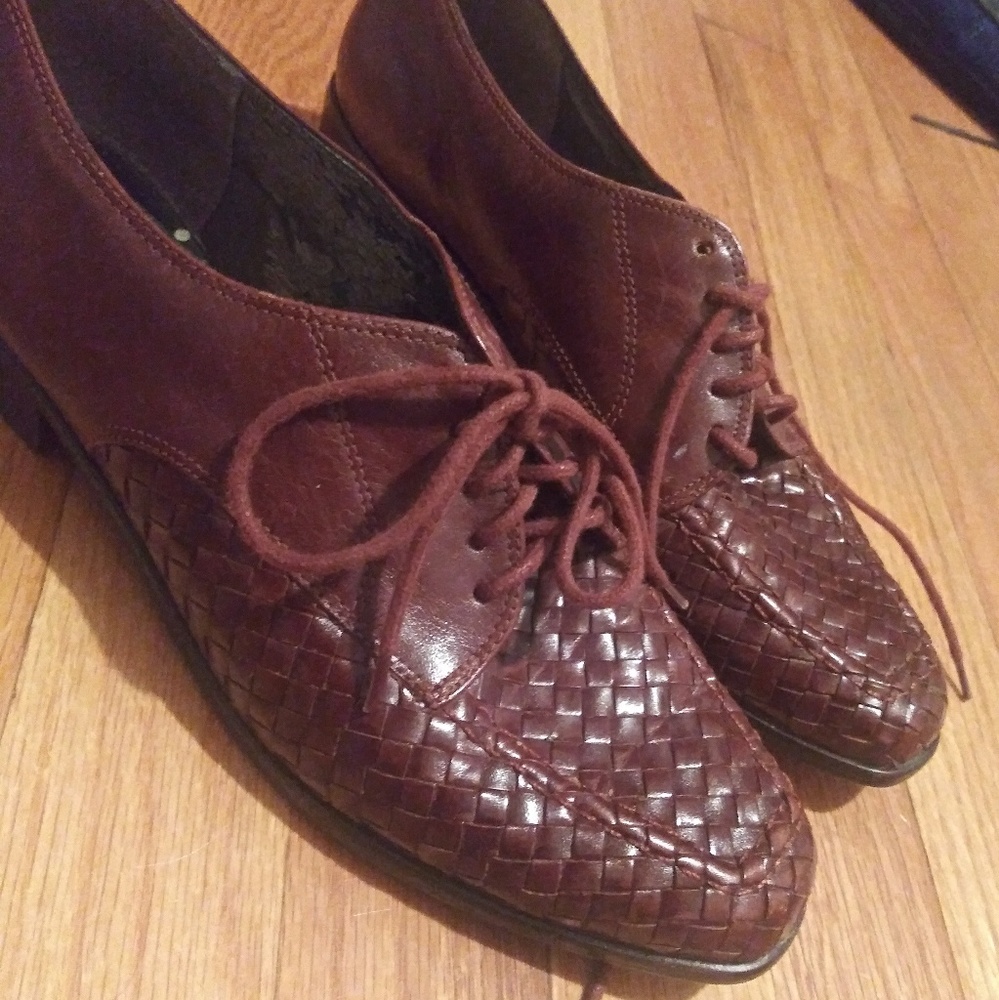 Bandolino oxfords